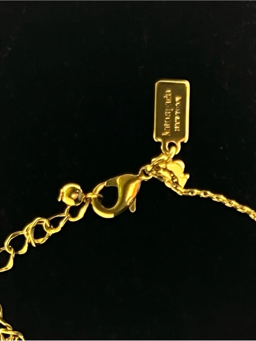 Kate Spade New York Bumblebee Pendant Necklace Gold Tone Pave Bee Charm